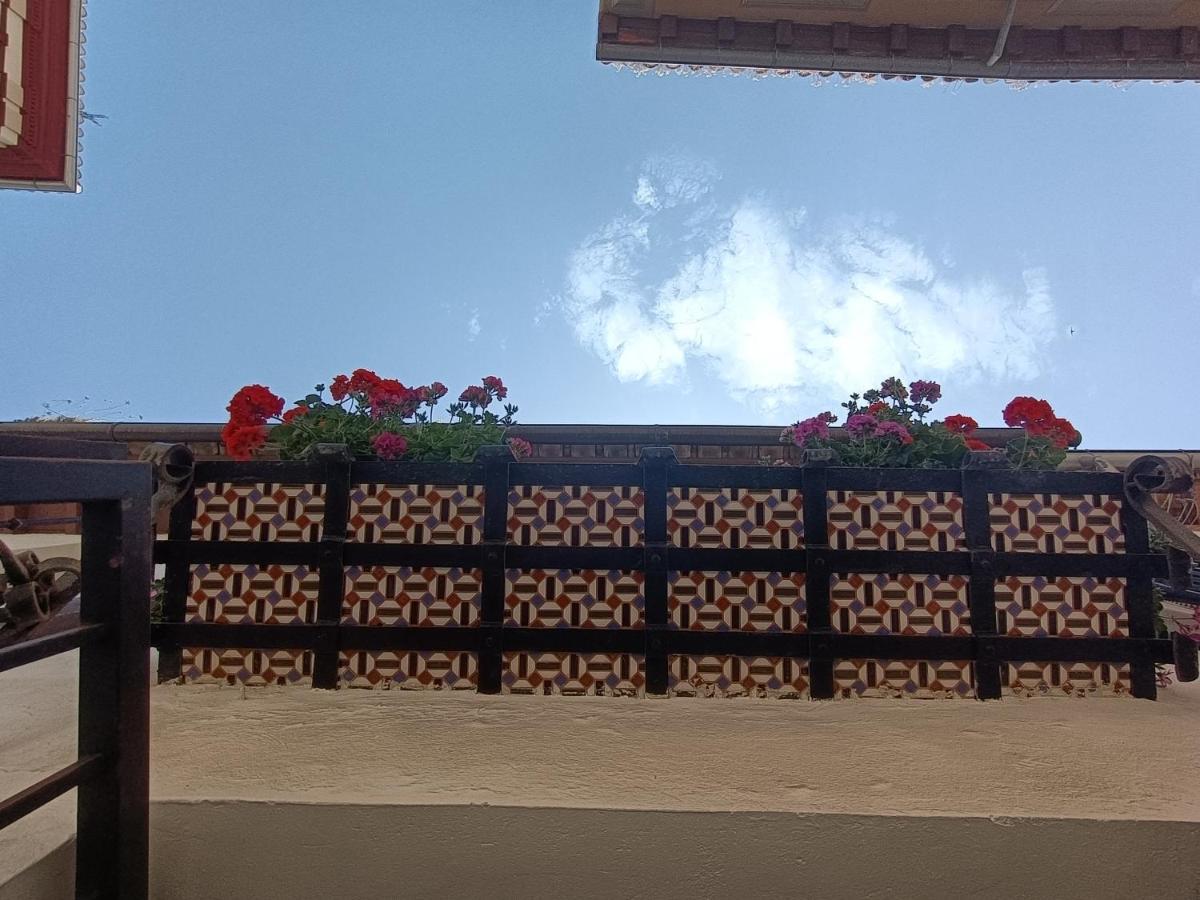 Memories of the Alhambra, Paseo de los tristes ,Centrical Granada Exterior foto